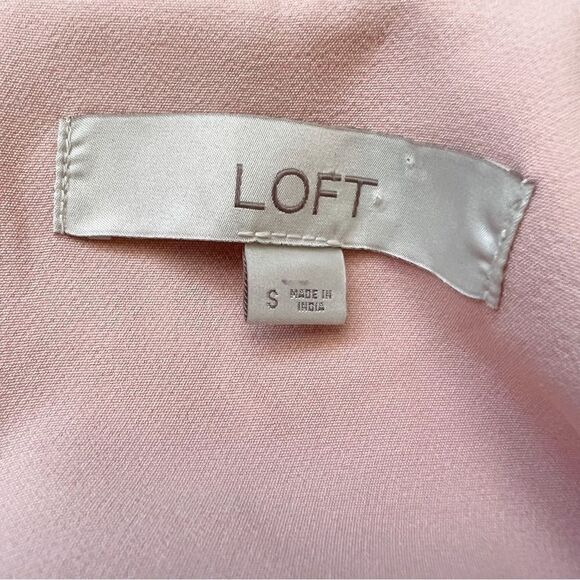 LOFT Ann Taylor bell sleeve top - Picture 2 of 6